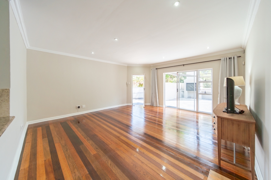 4 Bedroom Property for Sale in Bonza Bay Eastern Cape